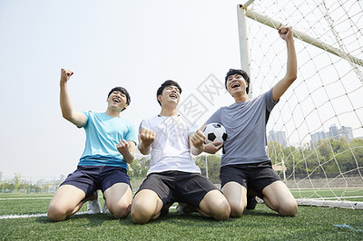 大学生劳动背景